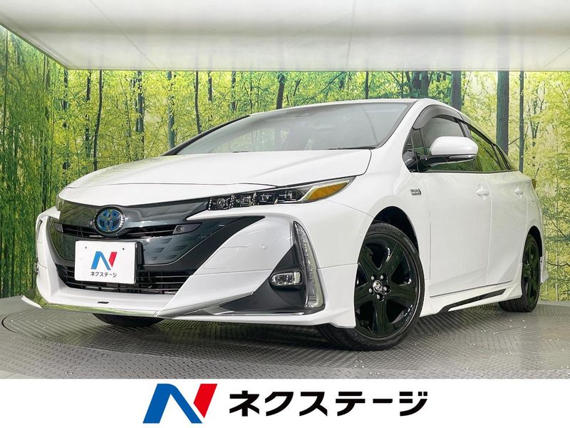 2022 Toyota Prius PHV 6LA-ZVW52 (UW-6aacae8d2d4ec)[3]