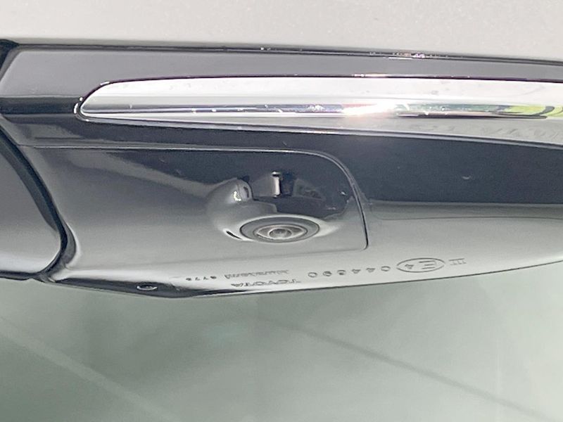 2022 Toyota Prius PHV 6LA-ZVW52 (UW-6aacae8d2d4ec)[9]