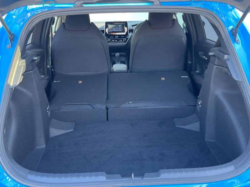 2019 Toyota Corolla Sport 6AA-ZWE211H (UW-6aacae91b1cd5)[28]