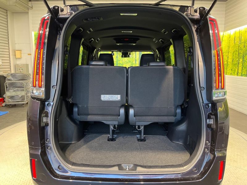 2021 Toyota Esquire 6AA-ZWR80G (UW-6aacae9e827a9)[15]