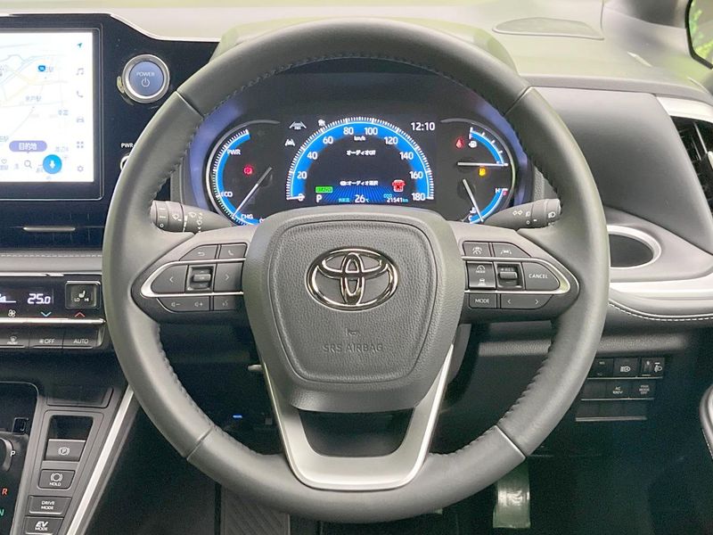 2023 Toyota Noah 6AA-ZWR90W (UW-6aacaea3a4d02)[27]