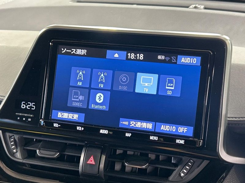 2019 Toyota C-HR DAA-ZYX10 (UW-6aacaeb6a7461)[7]