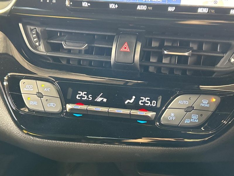 2019 Toyota C-HR DAA-ZYX10 (UW-6aacaeb6a7461)[10]