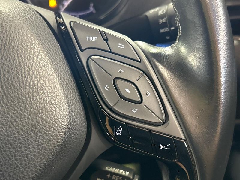2019 Toyota C-HR DAA-ZYX10 (UW-6aacaeb6a7461)[4]