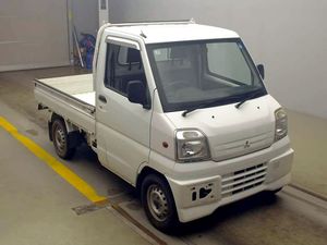 2000 Mitsubishi Minicab Truck GD-U62T