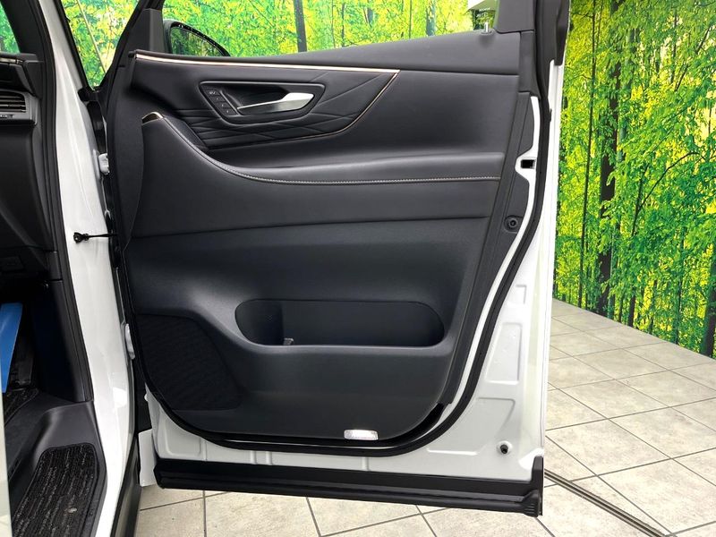 2023 Toyota Alphard Hybrid 6AA-AAHH40W (UW-6aadfb99b7186)[13]