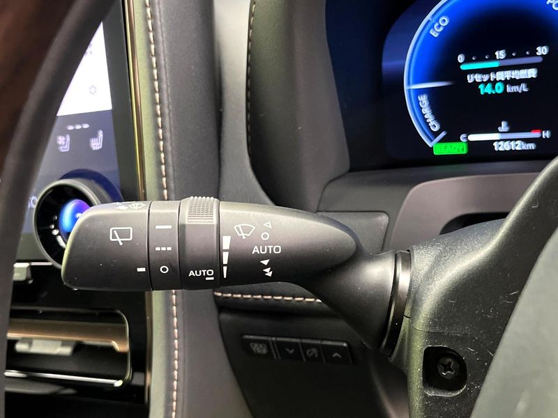 2023 Toyota Alphard Hybrid 6AA-AAHH40W (UW-6aadfb99b7186)[16]