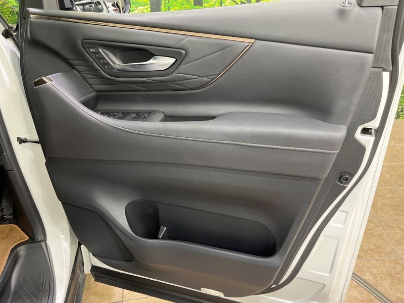 2023 Toyota Alphard Hybrid 6AA-AAHH40W (UW-6aadfb9aec2d5)[13]