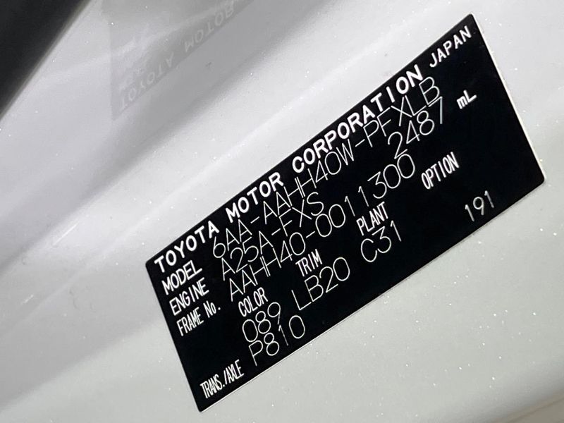 2023 Toyota Alphard Hybrid 6AA-AAHH40W (UW-6aadfb9aec2d5)[1]