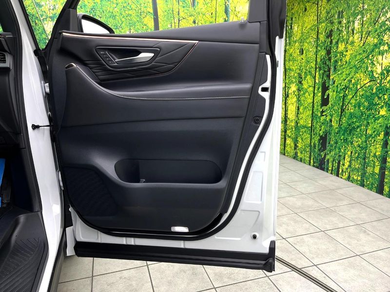 2023 Toyota Alphard Hybrid 6AA-AAHH40W (UW-6aadfb9b321c3)[7]