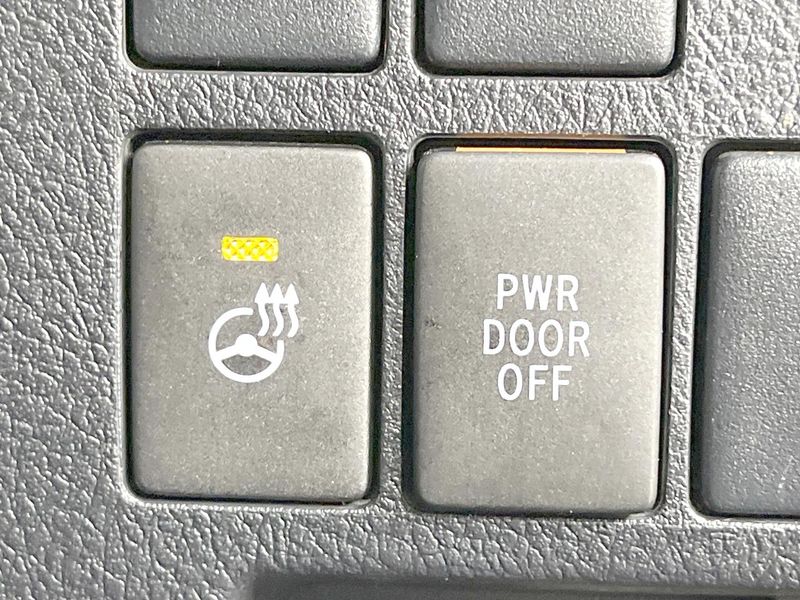 2017 Toyota Vellfire DBA-AGH30W (UW-6aadfbaf847af)[27]