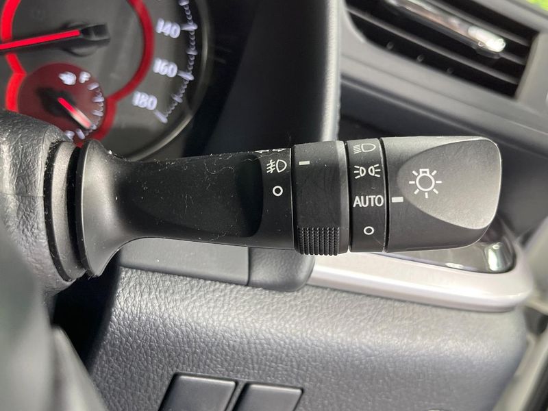 2018 Toyota Vellfire DBA-AGH30W (UW-6aadfbb32402a)[15]