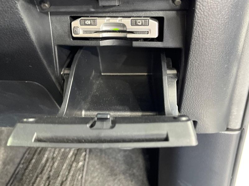 2018 Toyota Vellfire DBA-AGH30W (UW-6aadfbb32402a)[11]