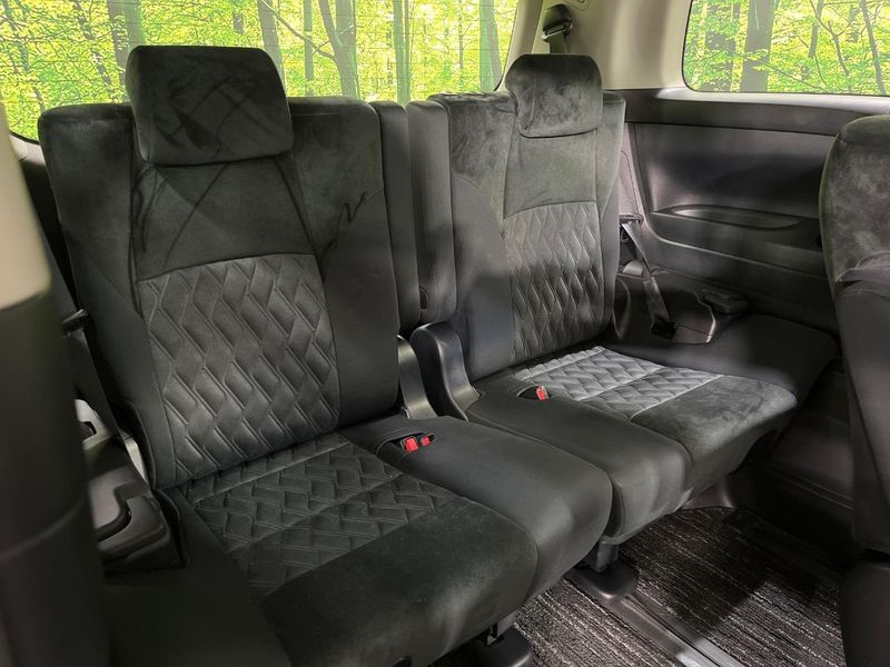 2018 Toyota Alphard DBA-AGH35W (UW-6aadfbc6bbdfd)[25]