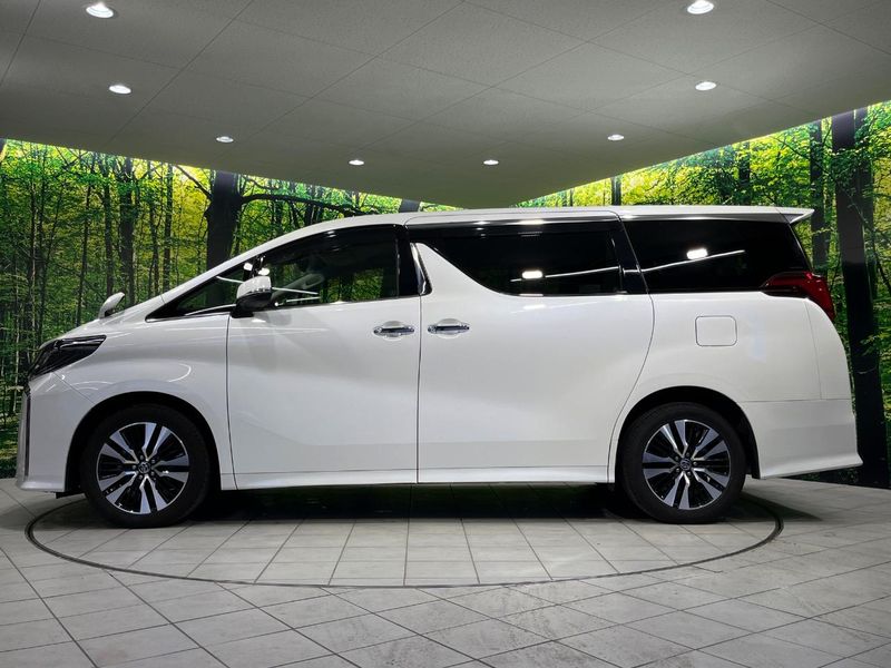 2022 Toyota Alphard 3BA-AGH35W (UW-6aadfbc86a5cf)[25]