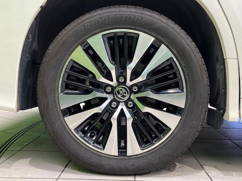 2022 Toyota Alphard 3BA-AGH35W (UW-6aadfbc86a5cf)[19]