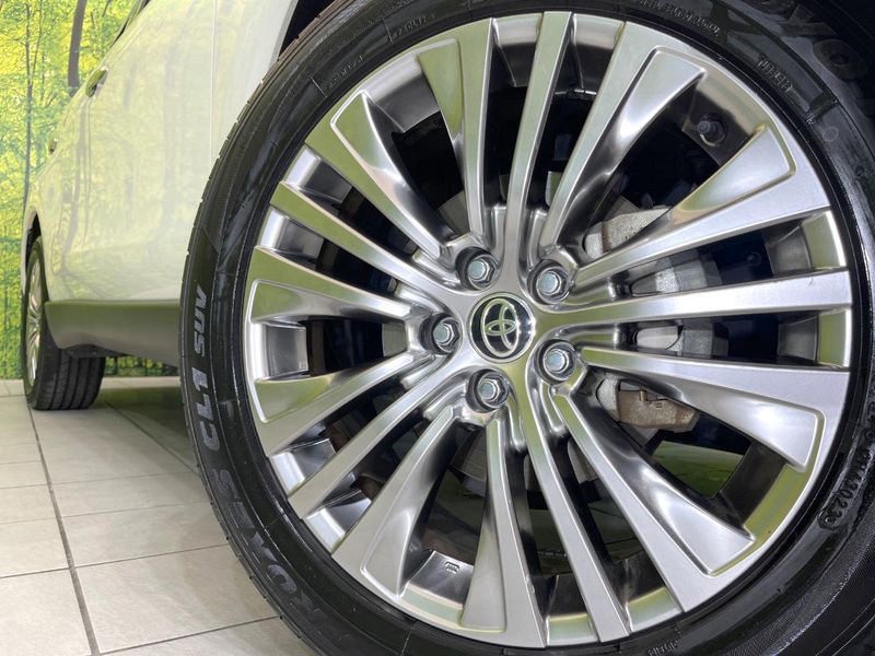 2020 Toyota Harrier Hybrid 6AA-AXUH80 (UW-6aadfbed2dae1)[27]