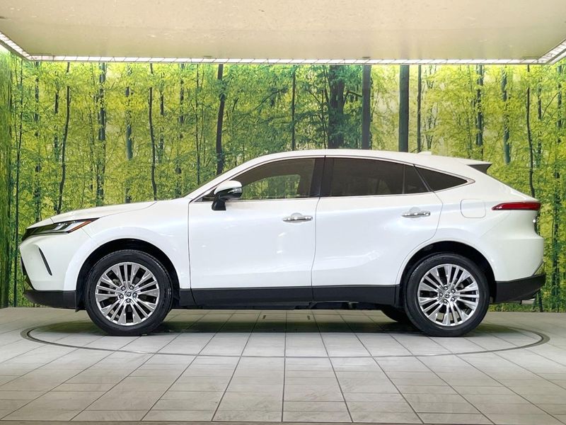 2020 Toyota Harrier Hybrid 6AA-AXUH80 (UW-6aadfbed2dae1)[6]