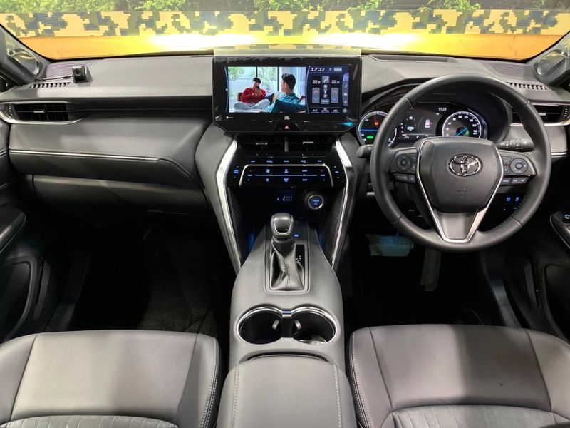 2022 Toyota Harrier Hybrid 6AA-AXUH80 (UW-6aadfbf04e0fe)[21]