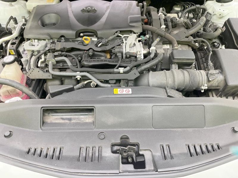 2017 Toyota Camry DAA-AXVH70 (UW-6aadfbfbc04c1)[4]