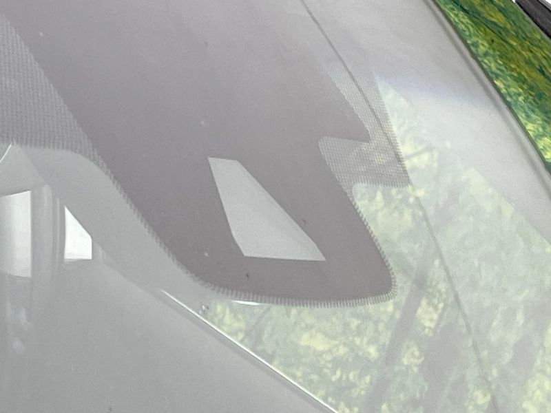2017 Toyota Camry DAA-AXVH70 (UW-6aadfbfbc04c1)[7]