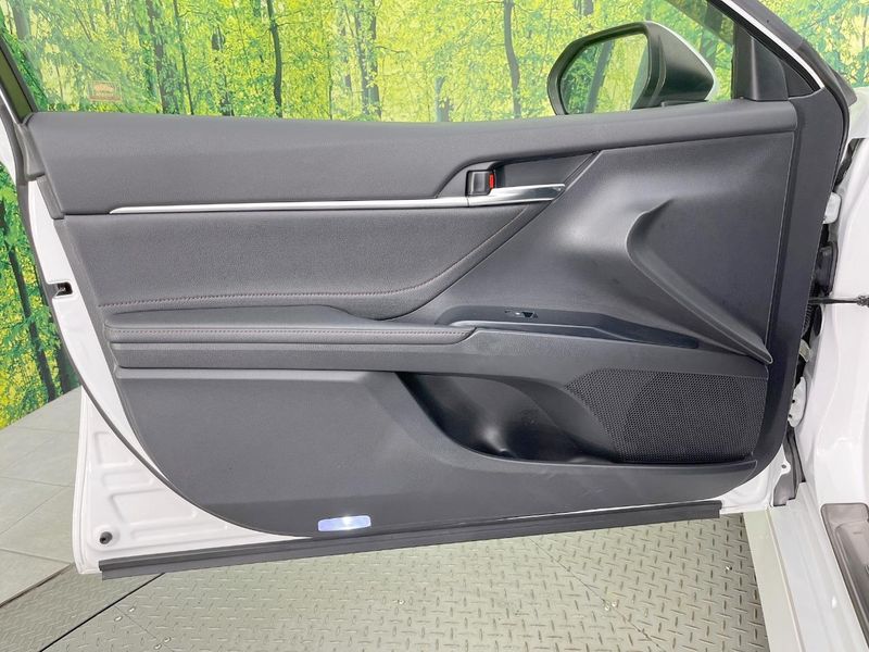 2017 Toyota Camry DAA-AXVH70 (UW-6aadfbfbc04c1)[27]