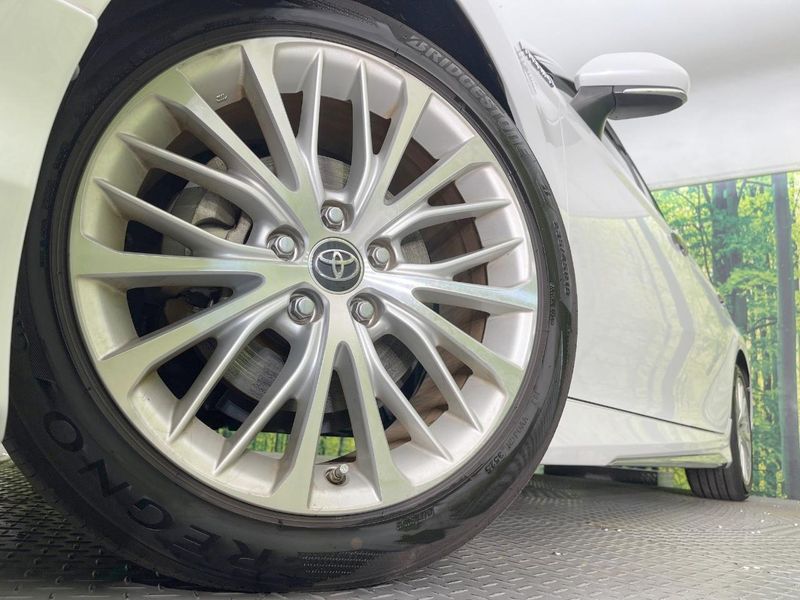 2017 Toyota Camry DAA-AXVH70 (UW-6aadfbfbc04c1)[9]