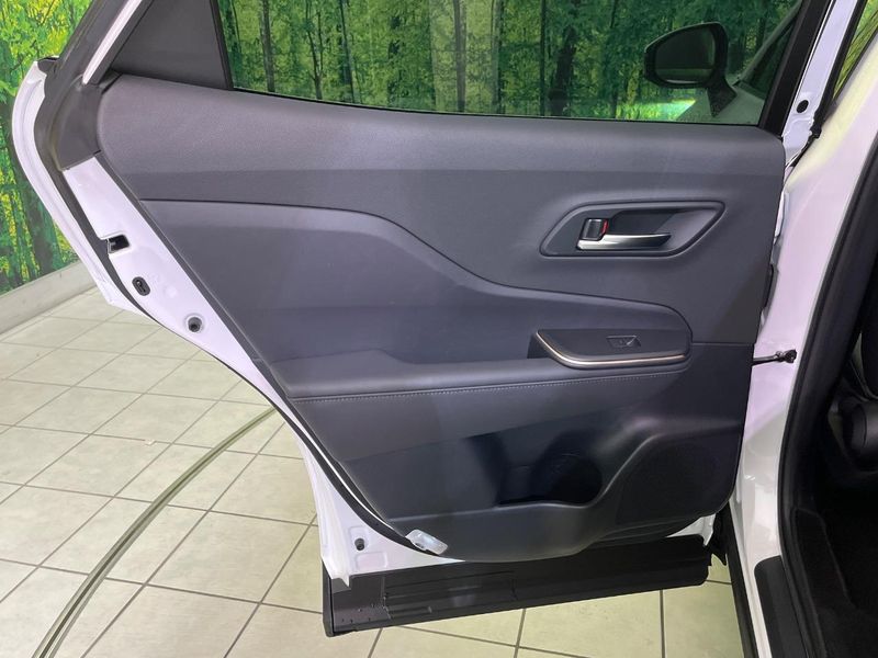 2023 Toyota Crown Crossover 6AA-AZSH35 (UW-6aadfc099d27f)[5]
