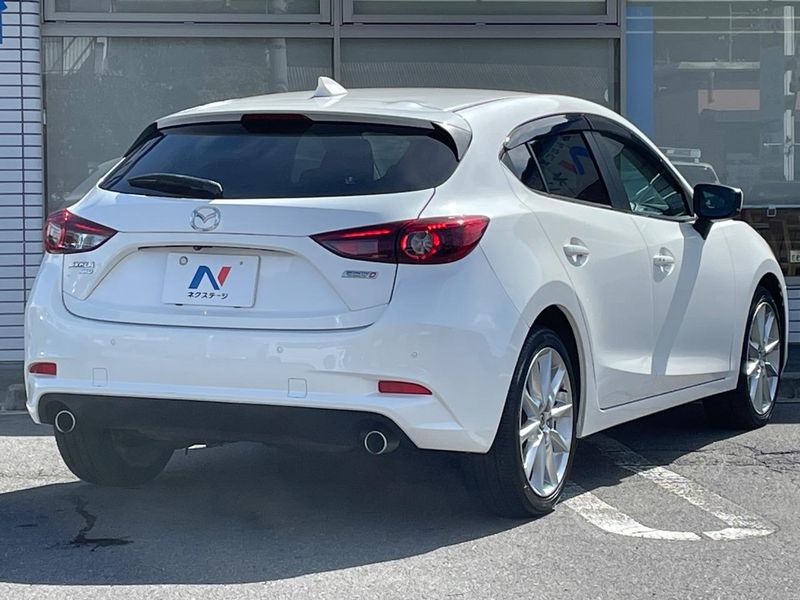 2018 Mazda Axela Sports LDA-BM2AS (UW-6aadfc4c70ea8)[7]