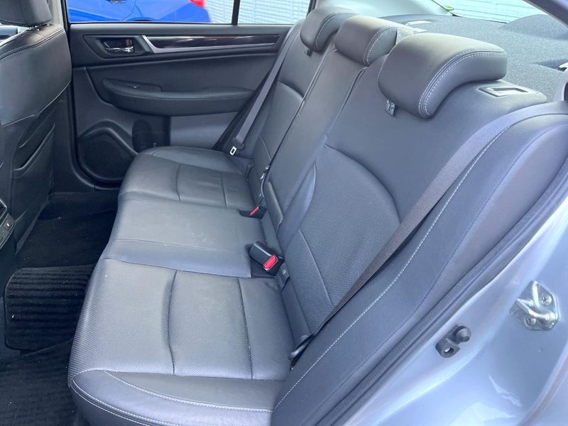 2015 Subaru Legacy B4 DBA-BN9 (UW-6aadfc4d223bd)[13]