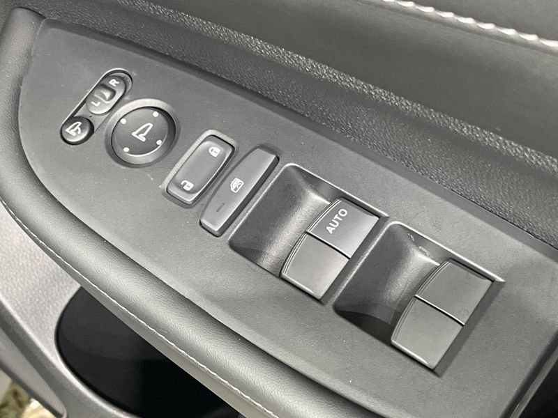 2024 Honda WR-V 5BA-DG5 (UW-6aadfc6985120)[16]