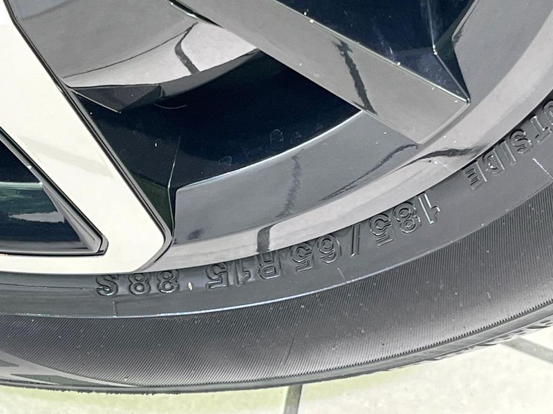 2025 Mazda Mazda2 3da-dj5fs (UW-6aadfc6e51d57)[12]