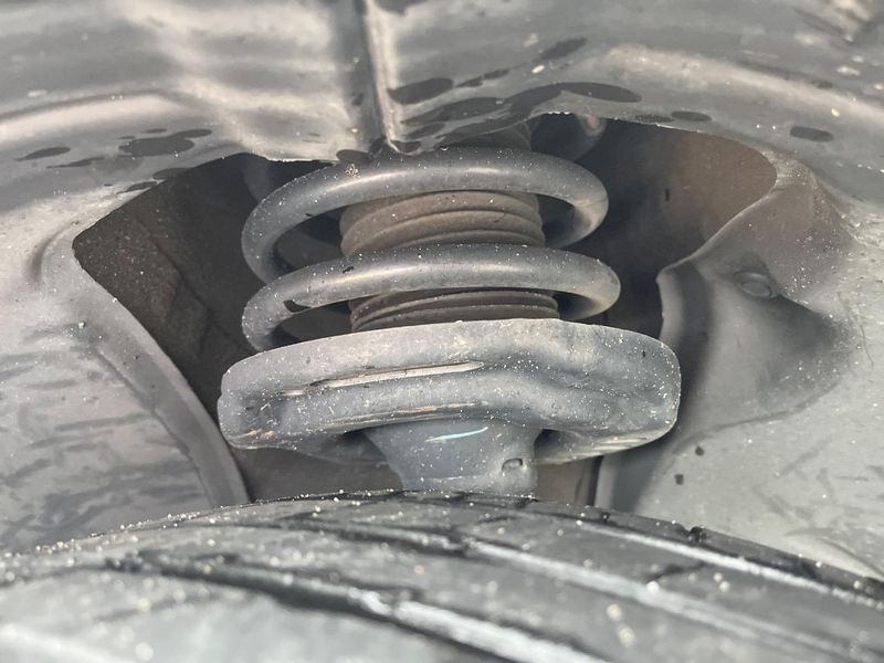 2022 Mazda CX-30 5AA-DMEJ3P (UW-6aadfc74b0b9e)[8]