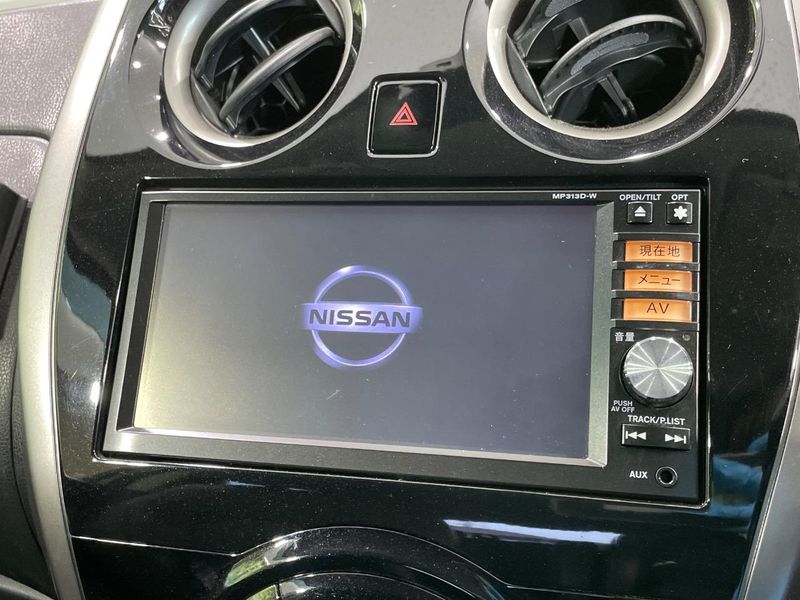 2013 Nissan Note DBA-E12 (UW-6aadfc7def679)[6]
