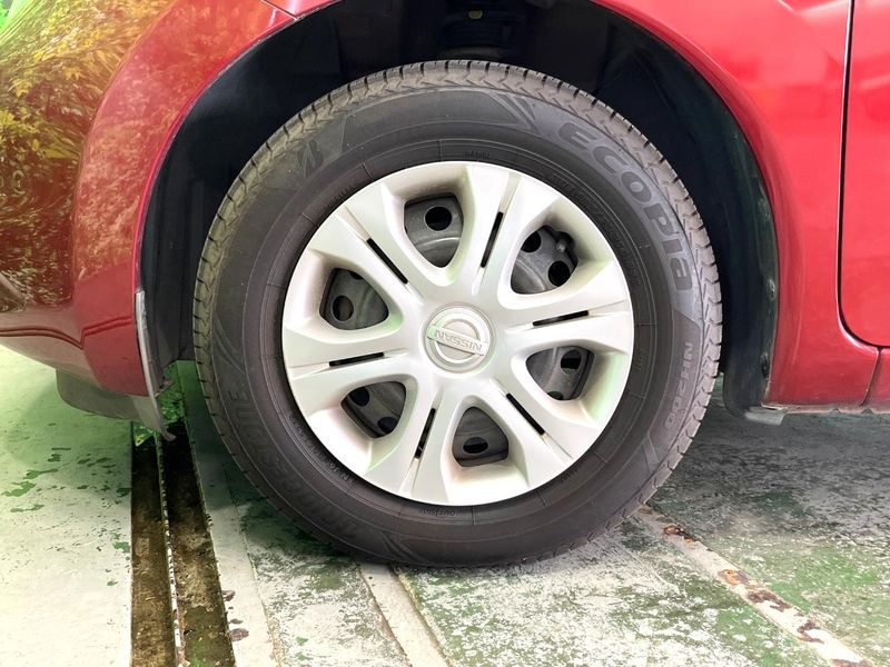 2015 Nissan Note DBA-E12 (UW-6aadfc803a9b1)[5]