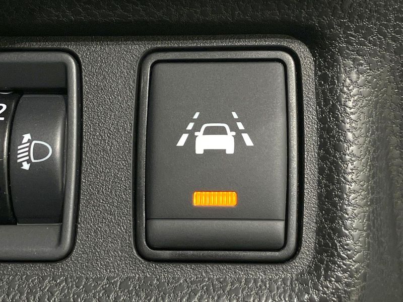 2019 Nissan Note DBA-E12 (UW-6aadfc8344cf0)[11]
