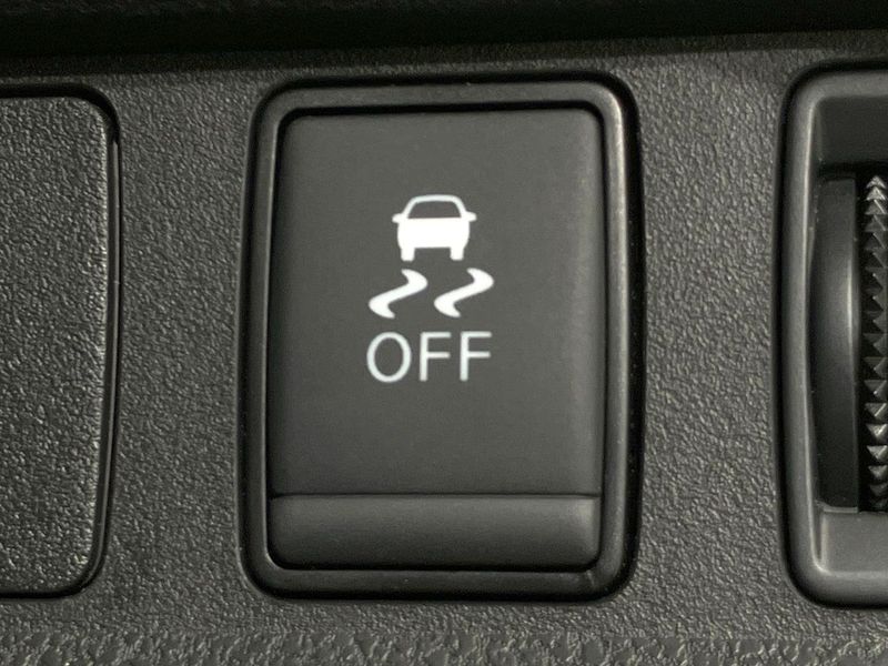 2019 Nissan Note DBA-E12 (UW-6aadfc8344cf0)[13]