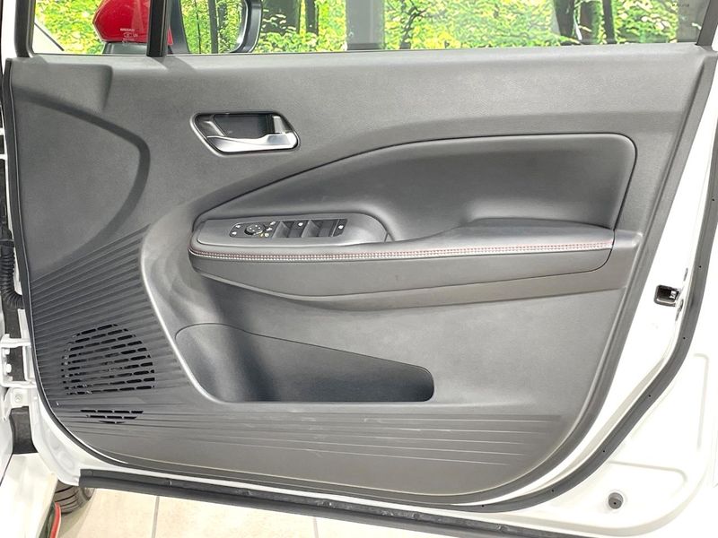 2024 Nissan Aura 6AA-FE13 (UW-6aadfc9017c3a)[25]