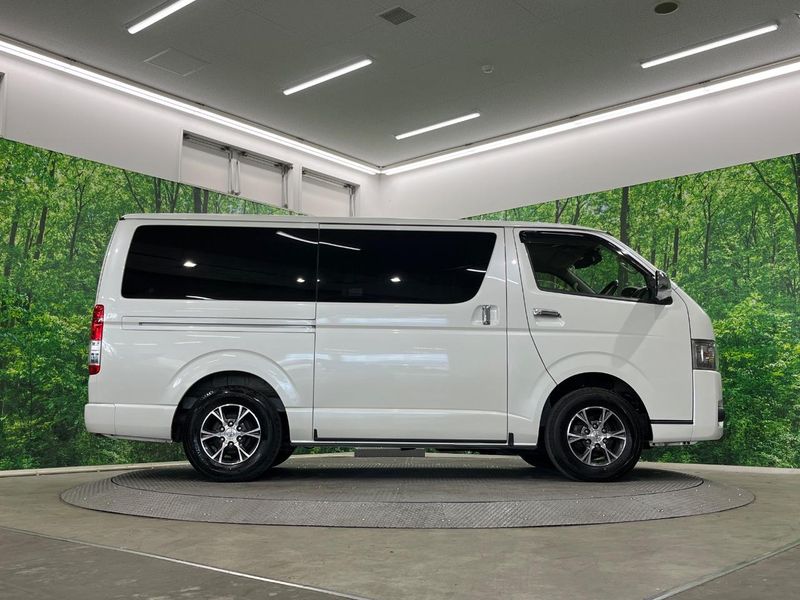 2018 Toyota Hiace Van QDF-GDH206V (UW-6aadfca6ab8da)[24]