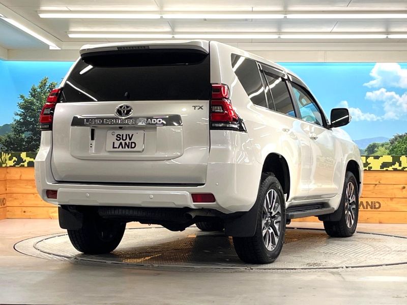2023 Toyota Land Cruiser Prado 3DA-GDJ150W (UW-6aadfca8c5c01)[17]