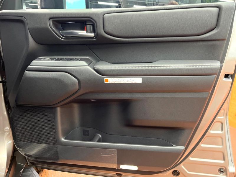 2024 Toyota Land Cruiser 250 3DA-GDJ250W (UW-6aadfcaa736c8)[21]