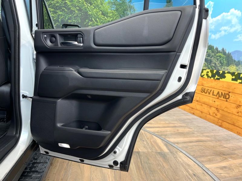 2024 Toyota Land Cruiser 250 3DA-GDJ250W (UW-6aadfcaade6f0)[17]