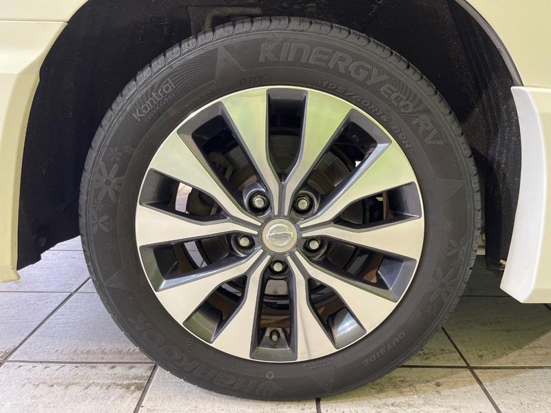 2016 Nissan Serena DAA-GFC27 (UW-6aadfcaf108a7)[25]