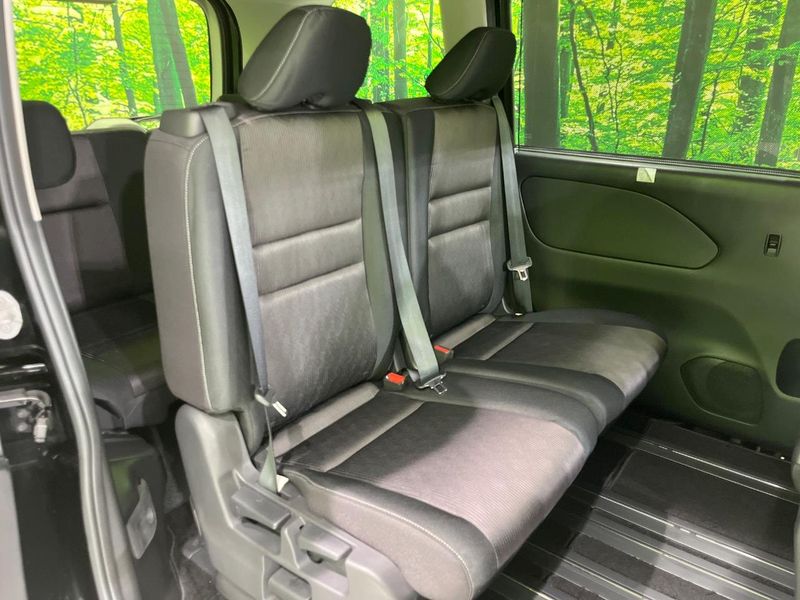 2018 Nissan Serena DAA-GFC27 (UW-6aadfcb26e8bf)[9]