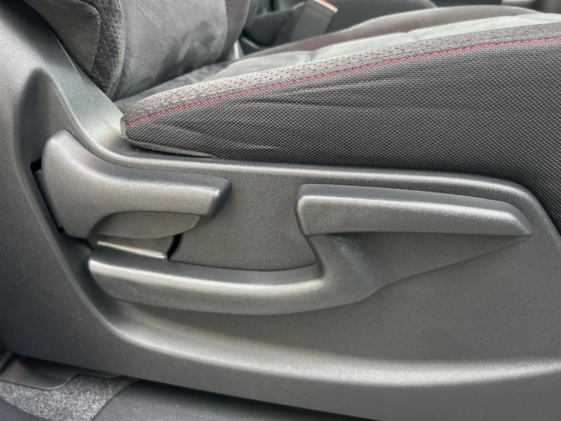 2018 Nissan Serena DAA-GFC27 (UW-6aadfcb4327a1)[21]