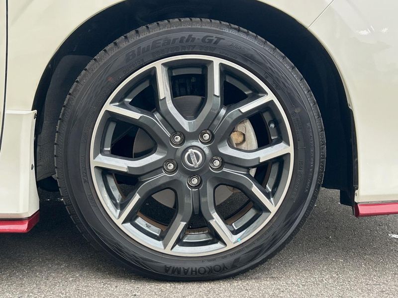 2018 Nissan Serena DAA-GFC27 (UW-6aadfcb4327a1)[9]