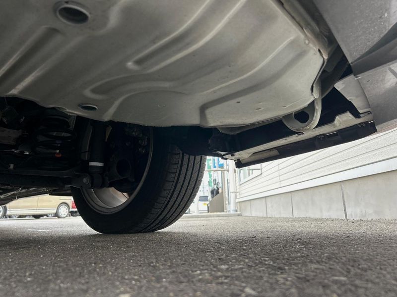 2018 Nissan Serena DAA-GFC27 (UW-6aadfcb4327a1)[12]