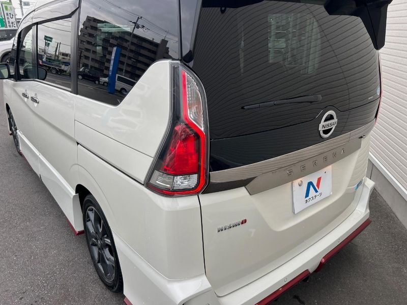 2018 Nissan Serena DAA-GFC27 (UW-6aadfcb4327a1)[13]