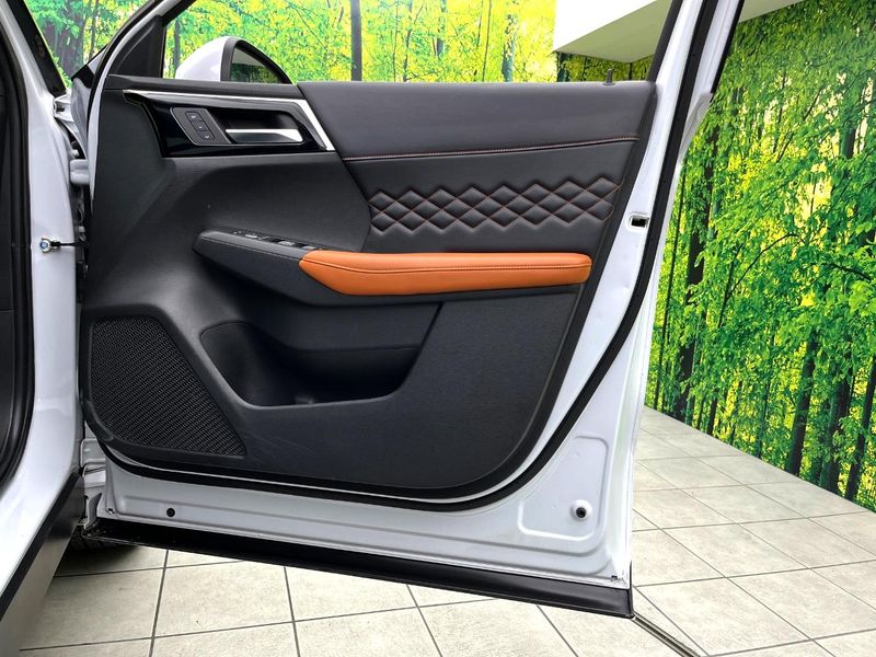 2022 Mitsubishi OUTLANDER PHEV 5LA-GN0W (UW-6aadfcc688e74)[28]