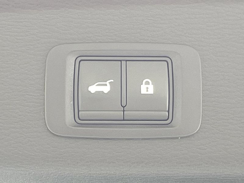 2022 Mitsubishi OUTLANDER PHEV 5LA-GN0W (UW-6aadfcc6ed64d)[28]